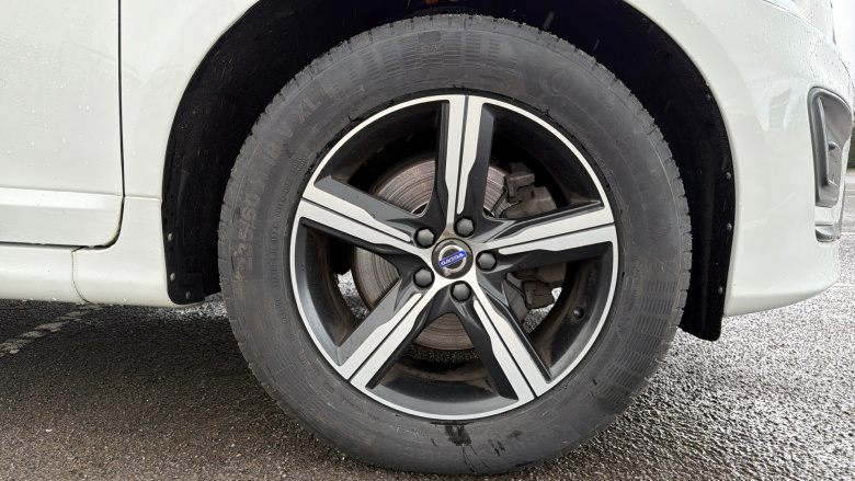 Volvo Xc60 D4 [190] R DESIGN Lux Nav 5dr Diesel Estate